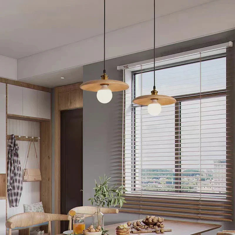 Nordisk hengelampe laget av tre – Minimalistisk pendellampe i Scandi-design | Skanto