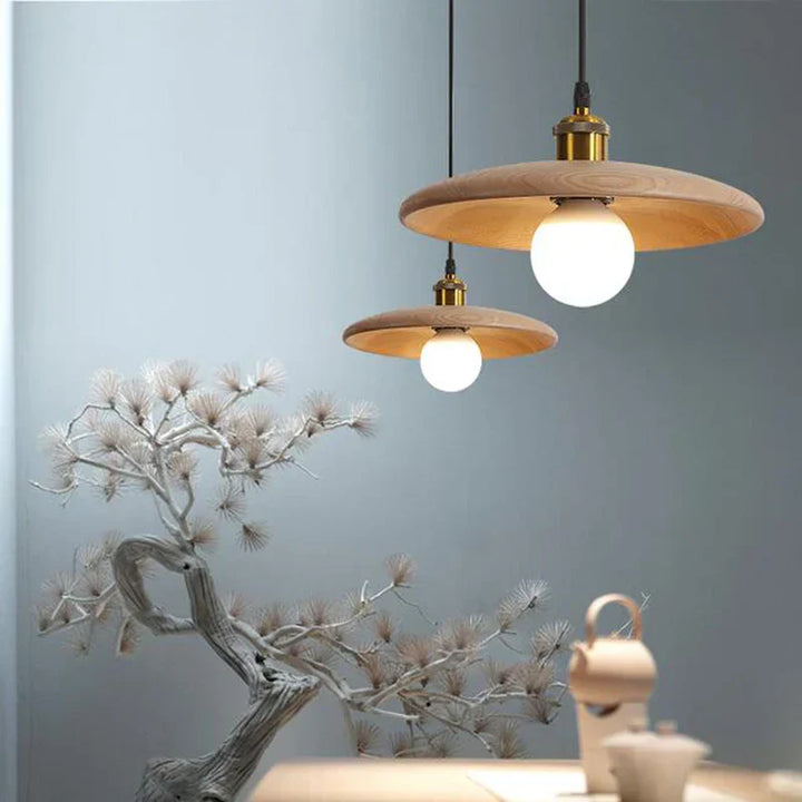 Nordisk hengelampe laget av tre – Minimalistisk pendellampe i Scandi-design | Skanto