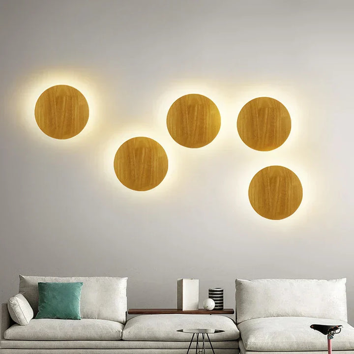 Skanto | LuxeRadiant – Skandinavisk Tresvegglampe