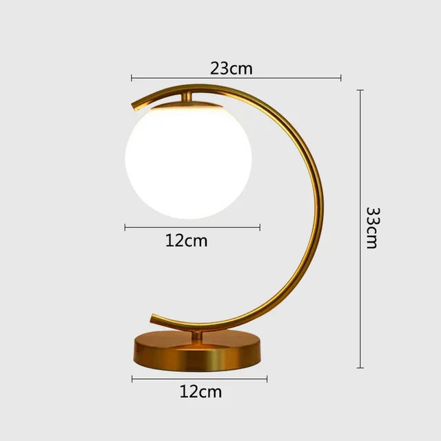 Nordic LED bordlampe med glasskule – Minimalistisk design for stue og soverom | Skanto