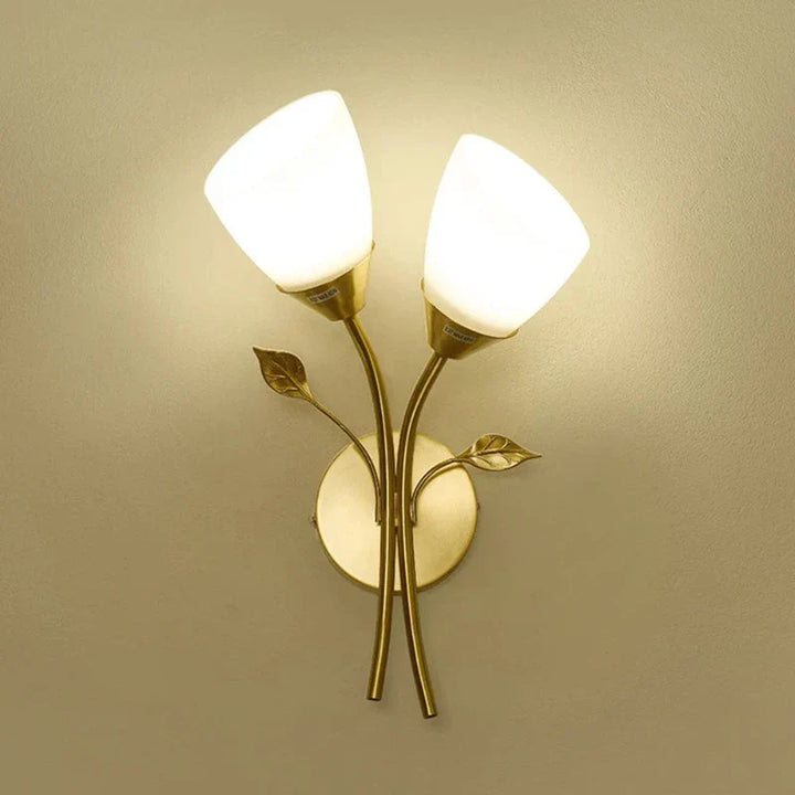 Krav vegglampe i vintage-stil med bladmotiv – LED-lampe for gang og stue | Skanto