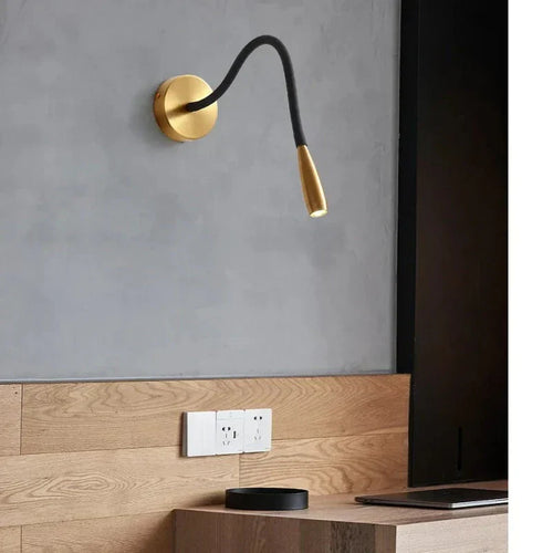 Moderne Vegglampe med Fleksibel Arm for Innendørsbruk – Justerbar LED Vegglampe for Stue og Soverom
