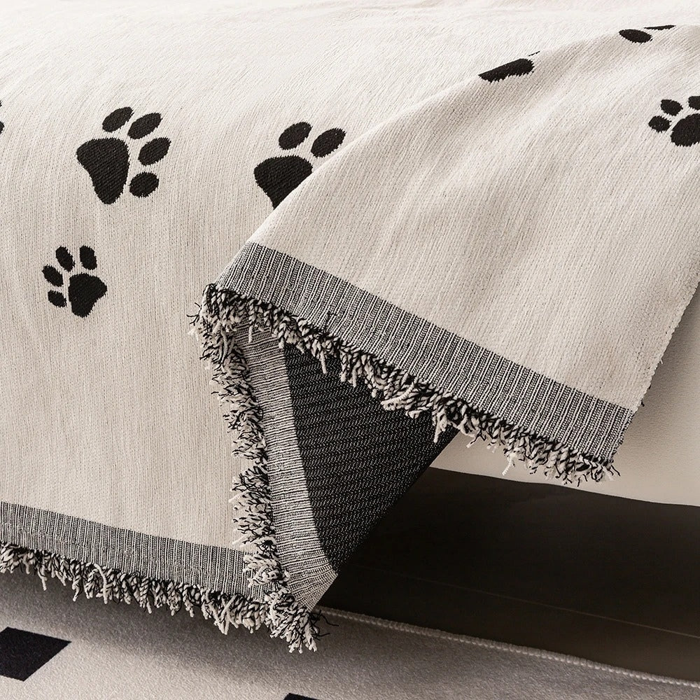 Skanto | Nordic Cat Paw Chenille Sofa Cover