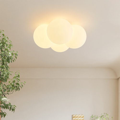Nordisk Varm Sky LED Taklampe | Skanto