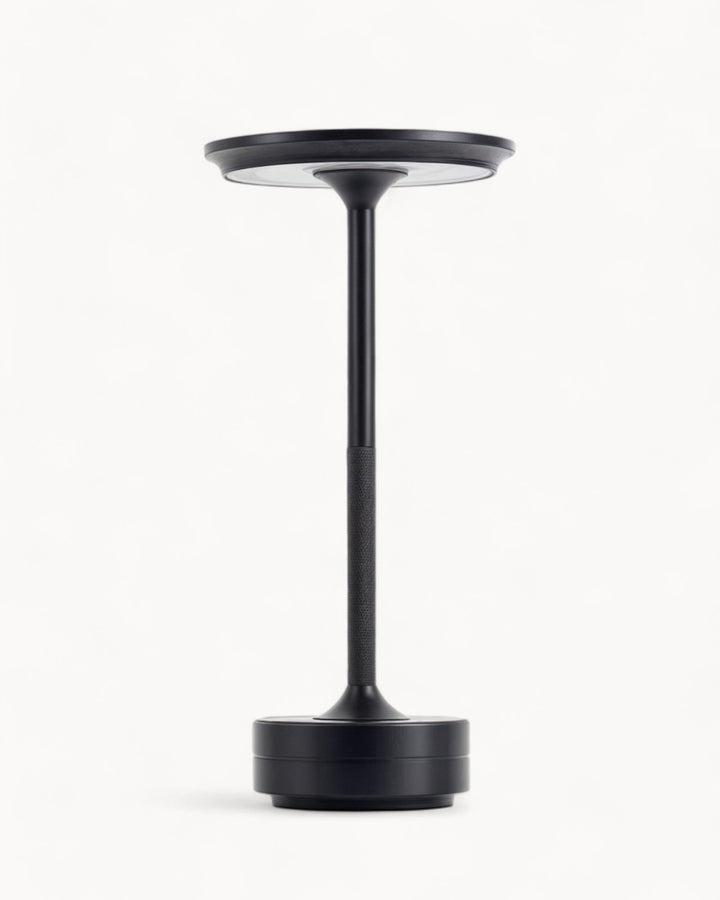 Skanto | NordicaLight Luxe Trådløs Bordlampe for Elegant Belysning