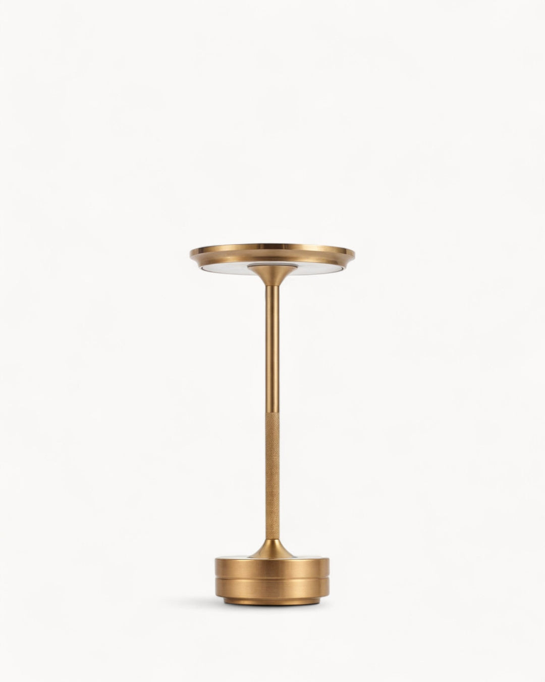 Skanto | NordicaLight Luxe Trådløs Bordlampe for Elegant Belysning