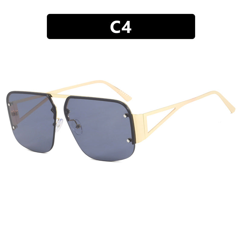 Damer optisk brille med elegant, geometrisk design og høykvalitets metallramme Skanto