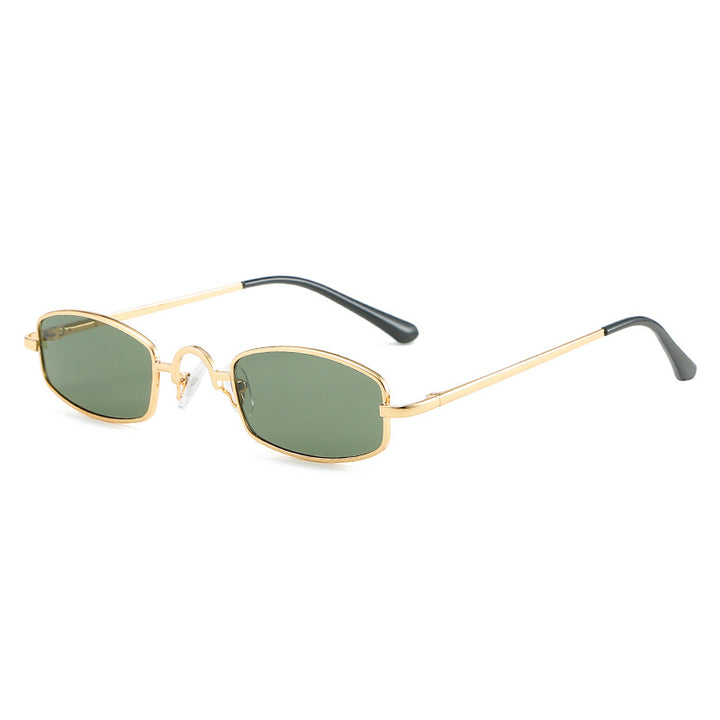 Dame fashion solbrille i futuristisk design Skanto