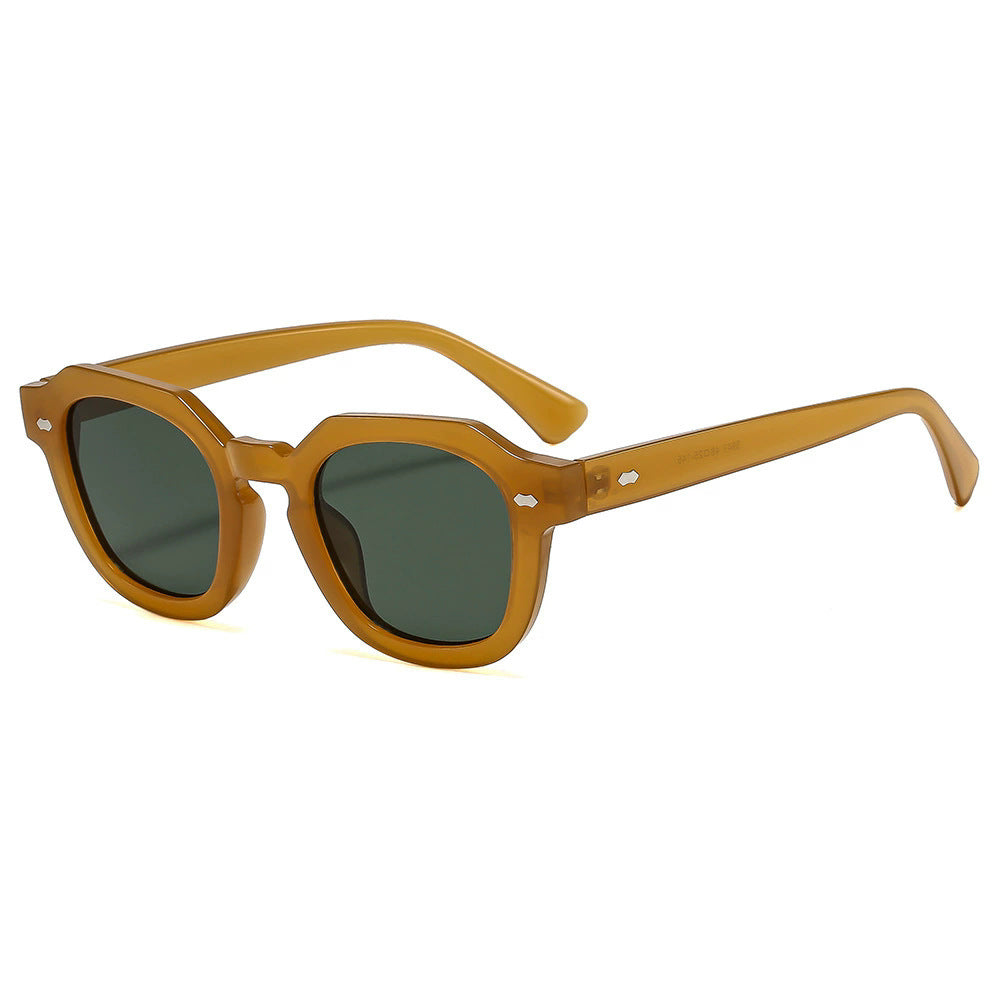 Dame solbrille i moderne design med polariserte linser Skanto
