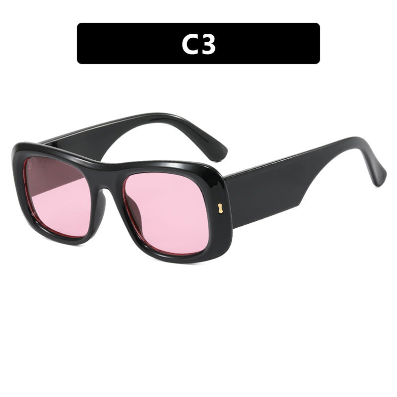 Dame oversized kvadratisk solbrille med bred ramme og polariserte linser Skanto