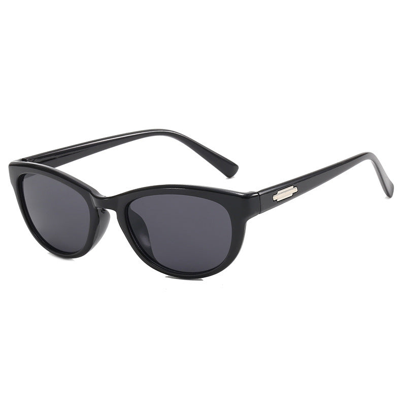 Dame Cat-Eye solbriller med elegant design og UV-beskyttelse Skanto