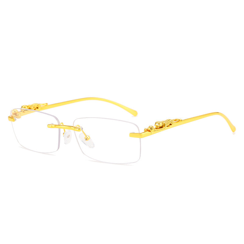 Dame moteriktig solbrille med kunstneriske utsmykninger Skanto