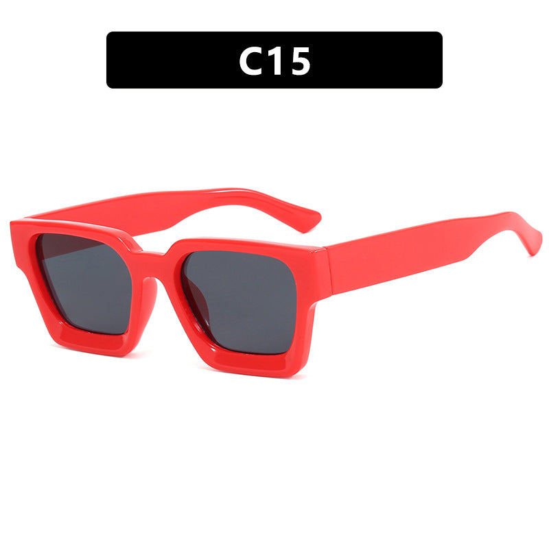 Damer moterik kvadratisk solbrille med robust ramme og gule glass Skanto