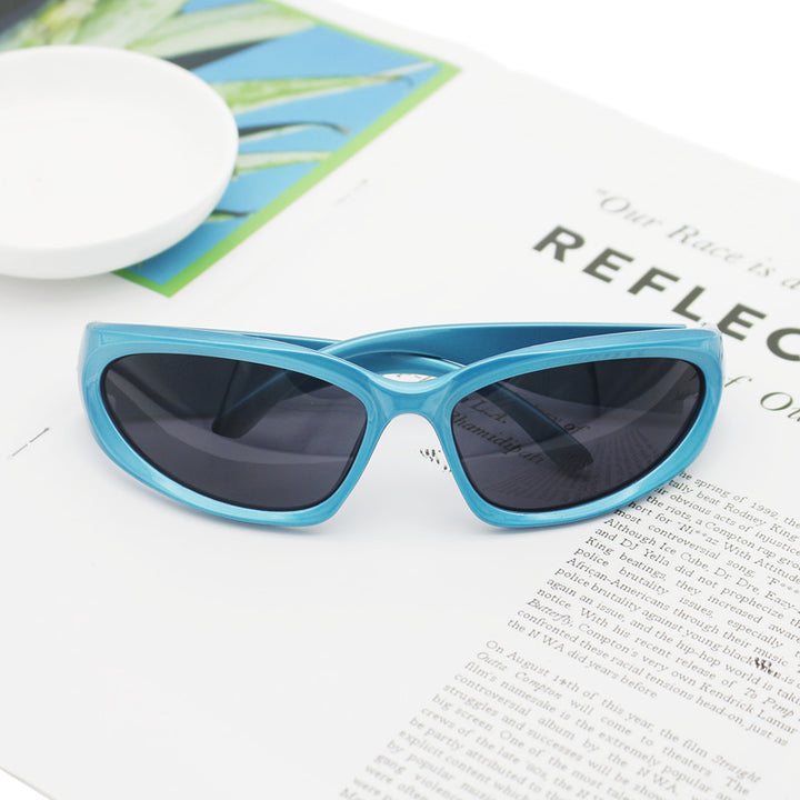 Damer Sporty solbrille med høykvalitets UV-beskyttelsesmateriale Skanto