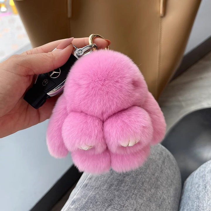 Skanto | Håndlaget myk kanin PomPom nøkkelringer (bokset utgave)