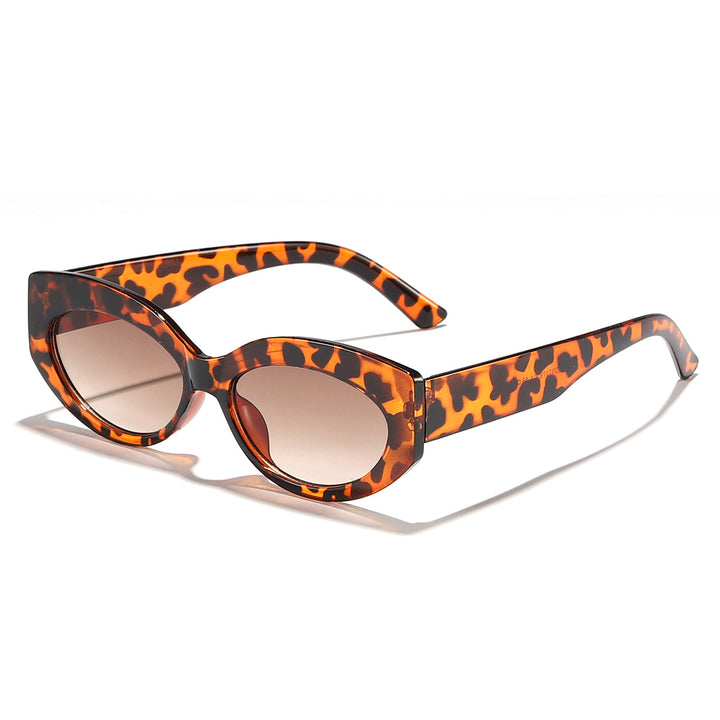 Dame Cat-Eye solbriller med lekent gjennomsiktig design Skanto