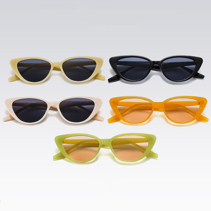 Dame Cat-Eye solbriller med moderne ekstrem ramme Skanto