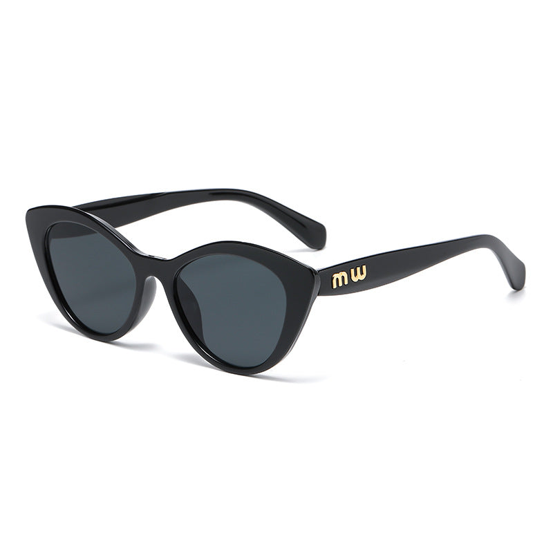 Kvinnenes fashionable cat-eye solbriller med UV-beskyttelse Skanto