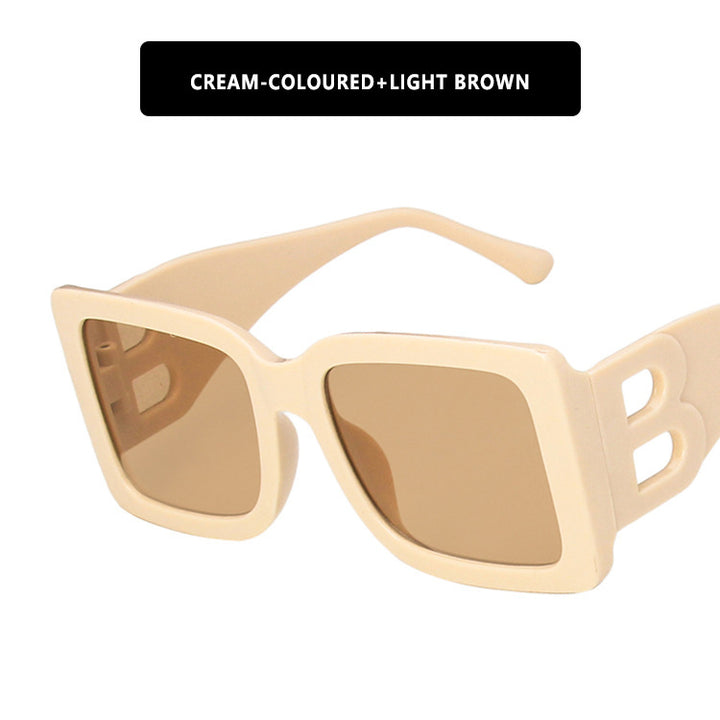 Dame moteriktig solbrille i trendy leoparddesign Skanto