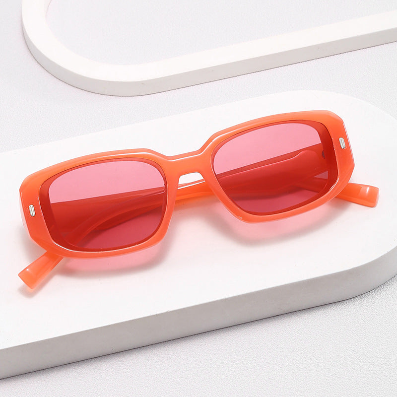 Damer oversized moteriktig solbrille Skanto