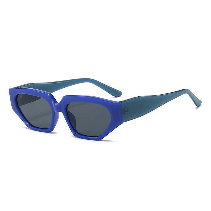 Dame Modisk solbrille i innovativ polygonal design Skanto