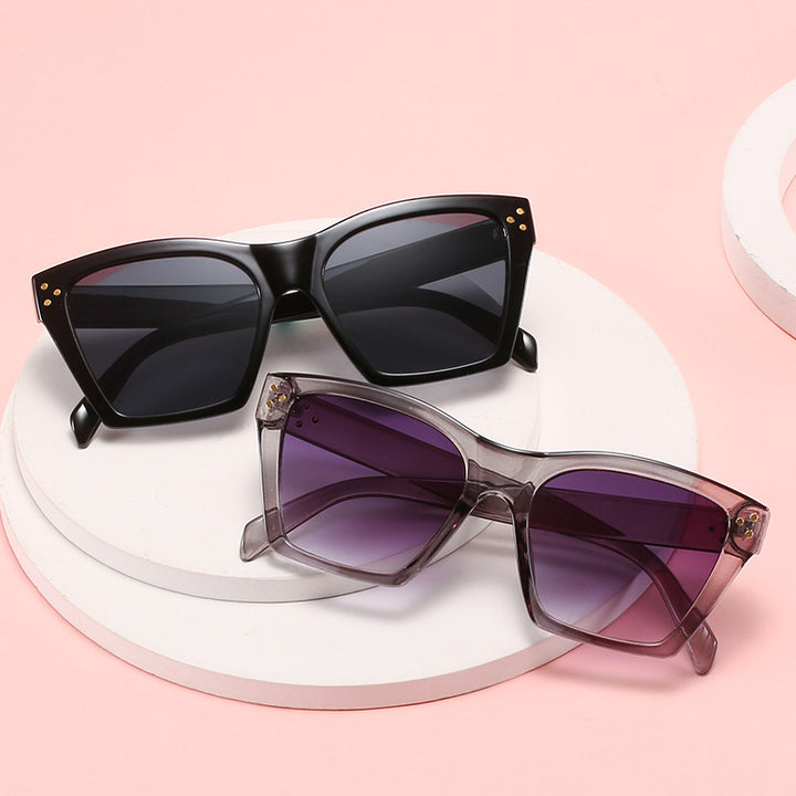 Dame stor moteriktig solbrille Skanto