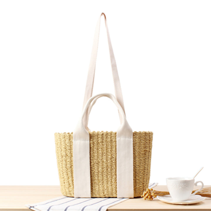 Trendy tote bag made of sustainable braided material with wide carrying handles Skanto