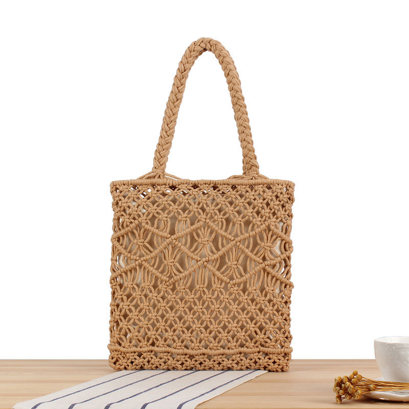Hand-knotted tote bags with geometric patterns Skanto