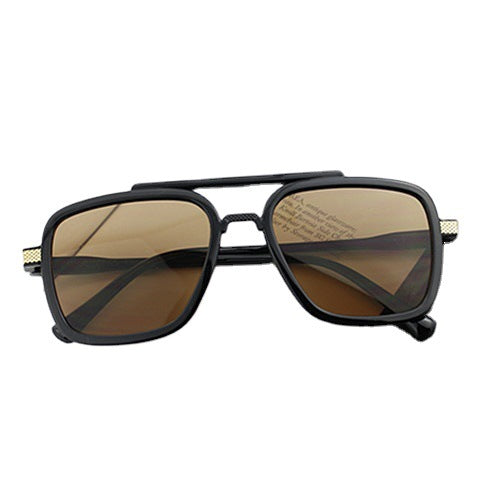Damen moderne solbrille med kvadratisk ramme Skanto