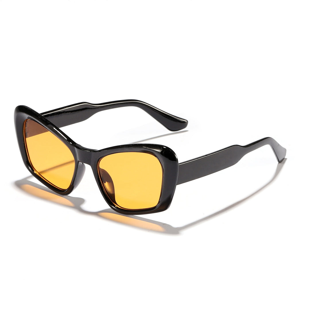 Dame designer solbrille i den gjenkjennelige retro-stilen Skanto