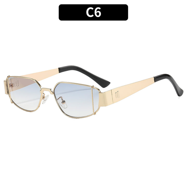 Dame designer solbrille i moderne, kantete stil Skanto