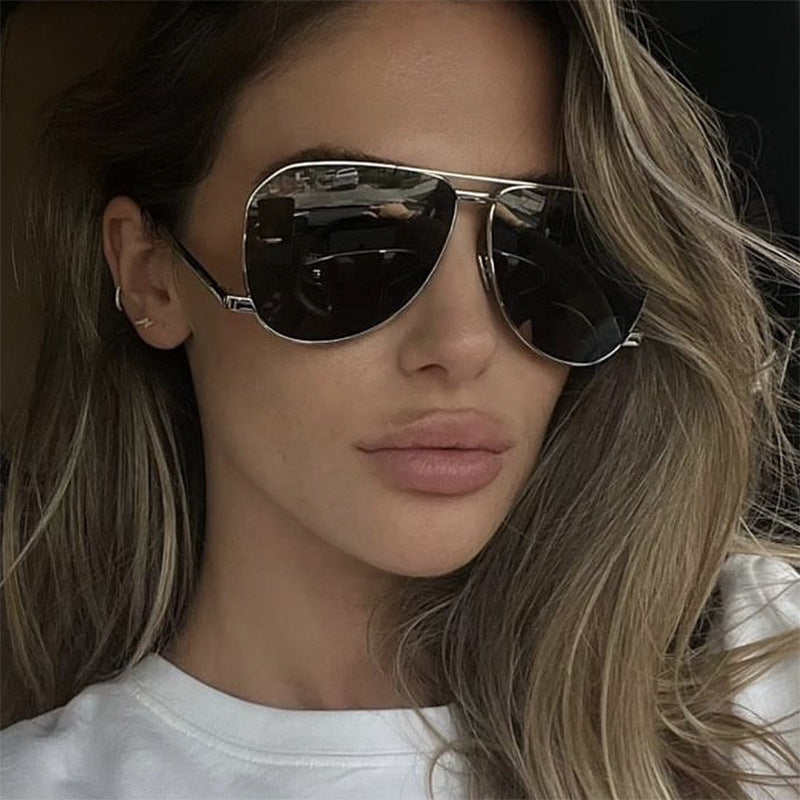 Dame elegante Aviator solbriller Skanto