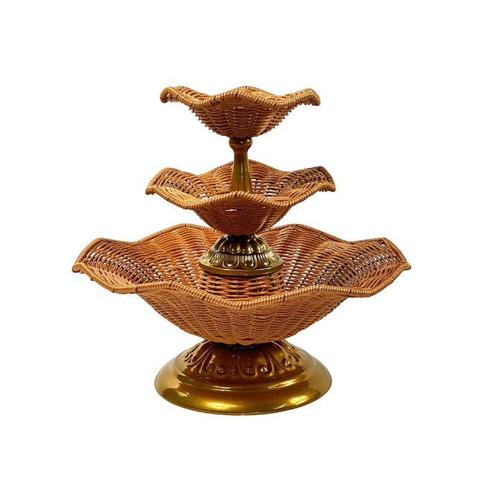 Damer elegant Tablettstativ laget av flettet materiale Skanto