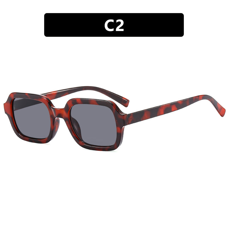 Dame kvadratisk solbrille i elegant design Skanto