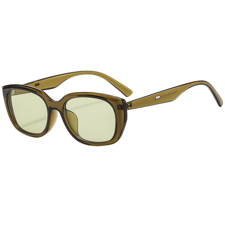 Dame moteriktig oversized solbrille med stilfullt plastinnfatning Skanto