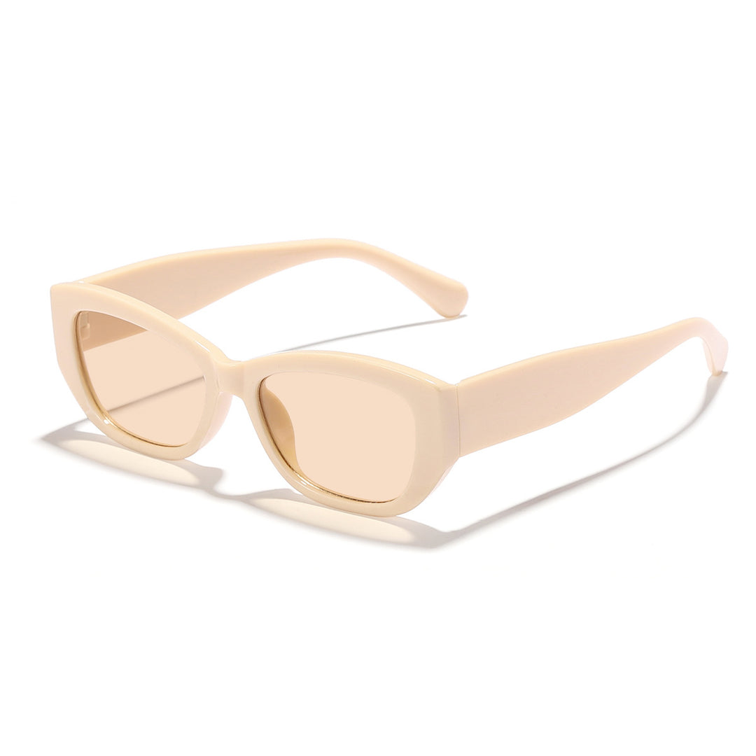 Dame Cat-Eye solbriller med robust ramme og UV-beskyttelse Skanto