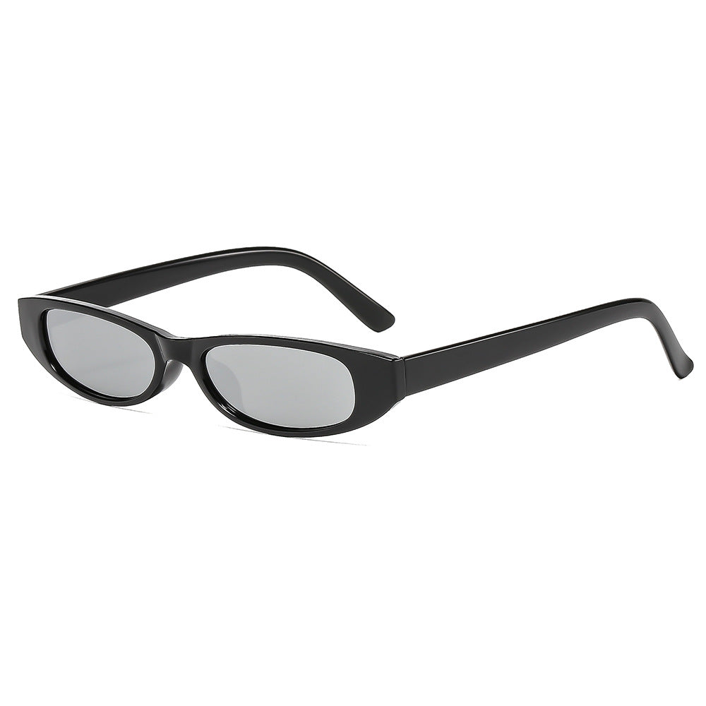 Dame trendy Cat-Eye solbriller i minimalistisk design Skanto