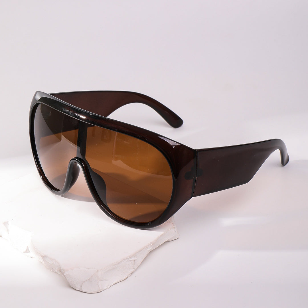 Dame oversized solbriller i moderne design med UV-beskyttelse Skanto