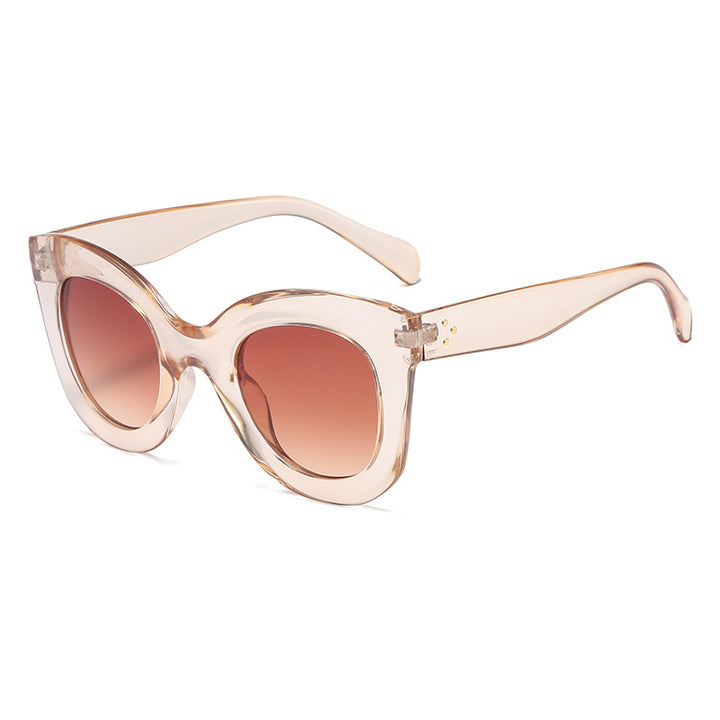 Dame Elegant oversized solbrille med utsøkt ramme Skanto