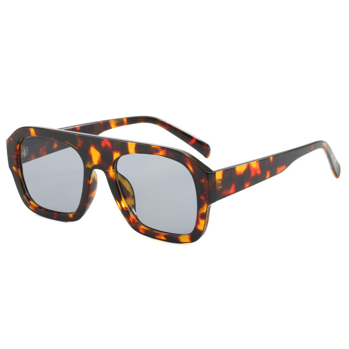 Dame oversized kvadratisk solbrille med moderne design Skanto