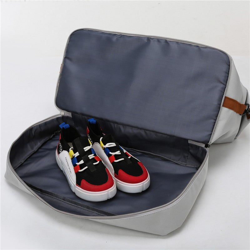 Sporty Duffel Bag With Reinforced Bottom Skanto