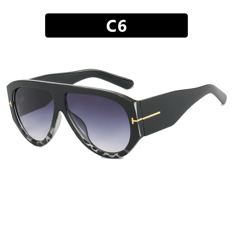 Dame Geometrisk Solbrille med moderne ramme og polariserte glass Skanto