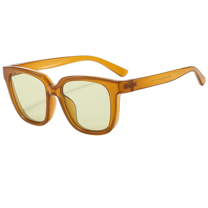Dame Cat-Eye solbriller med elegant og moderne ramme Skanto