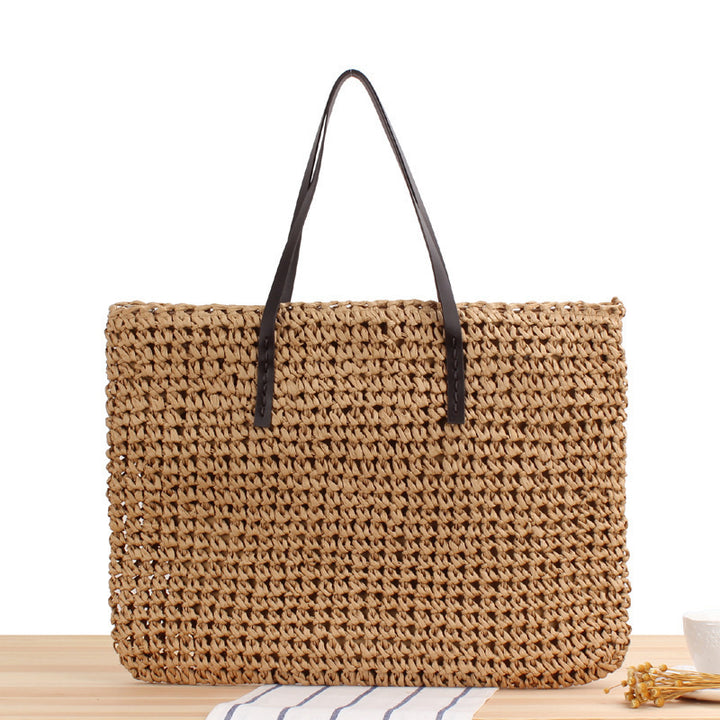 Handbag made of hand-woven natural material with sturdy handles Skanto
