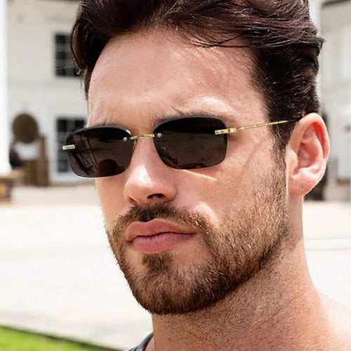 Dame kvadratisk solbrille med polariserte linser og elegant metallramme Skanto