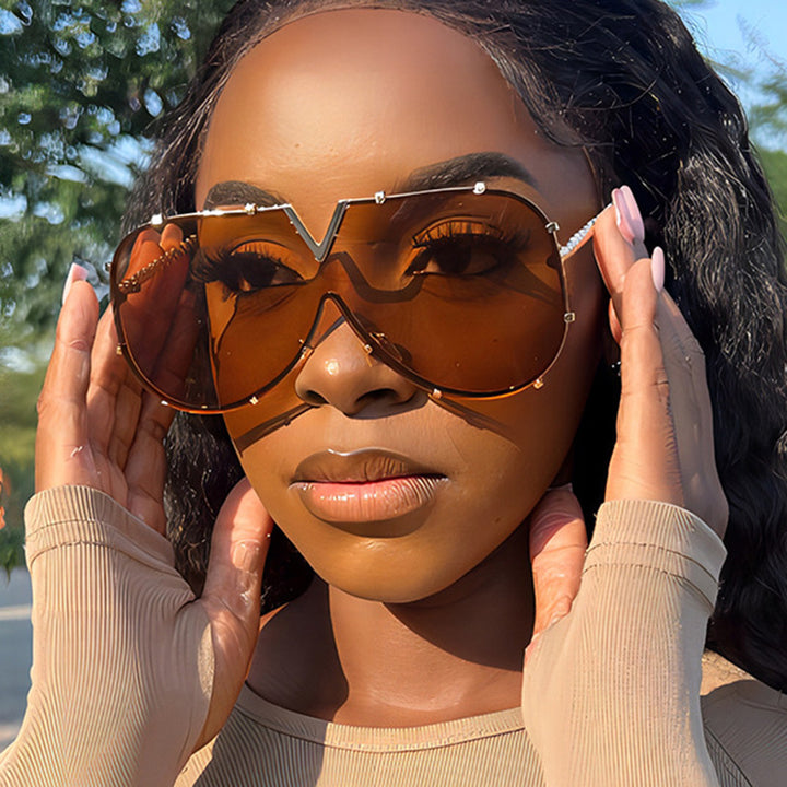 Dame oversized vernebrille i futuristisk design Skanto