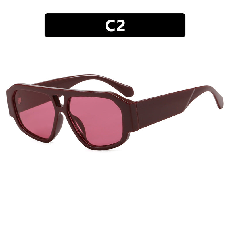 Dame solbrille med iøynefallende oktagon-design og UV-beskyttelse Skanto