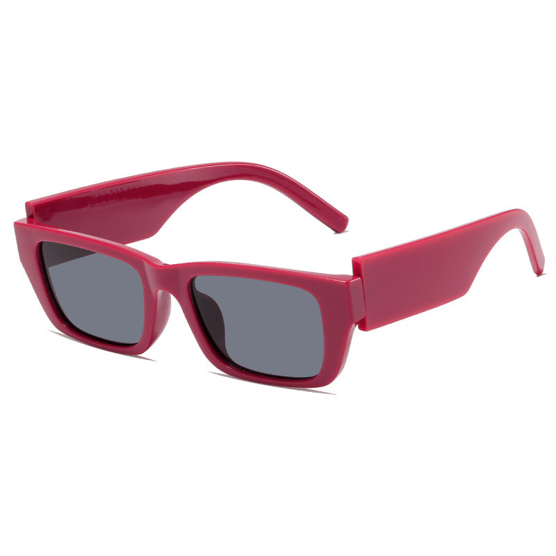 Dame moteriktig rektangulær solbrille i innovativ design Skanto