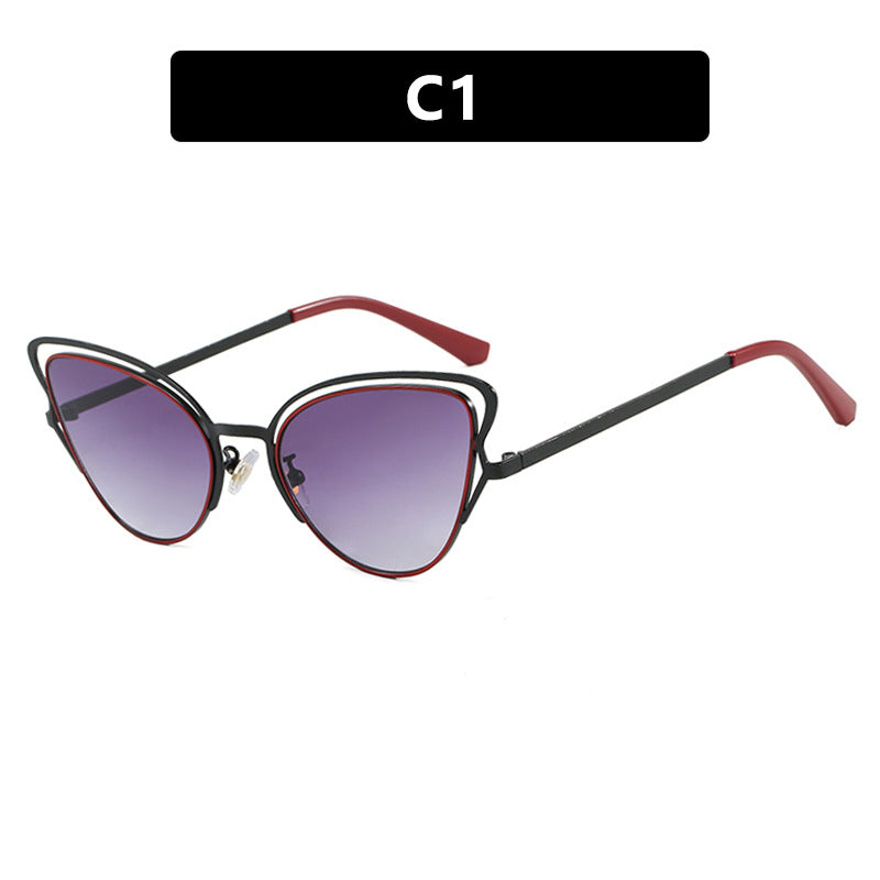 Dame Cat-Eye Briller med edelt metallramme og komfortabel passform Skanto