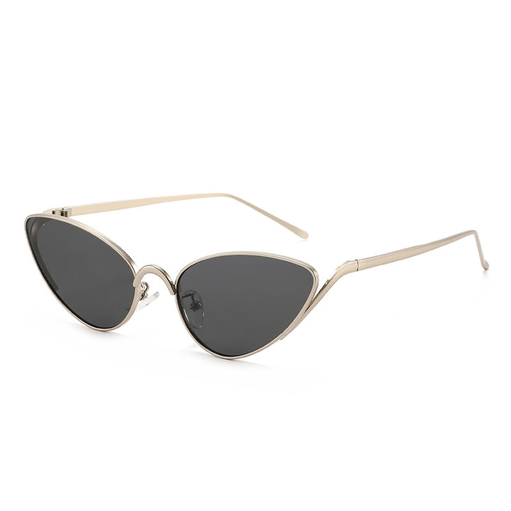 Dame Cat-Eye solbriller i elegant design Skanto
